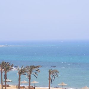 La Sirena Hotel & Resort - Families Only